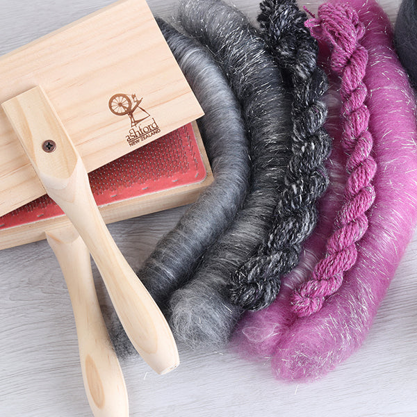 CHILDREN'S HAND CARDS