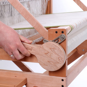 HELPFUL HANDLE FOR FRAME FABRIC