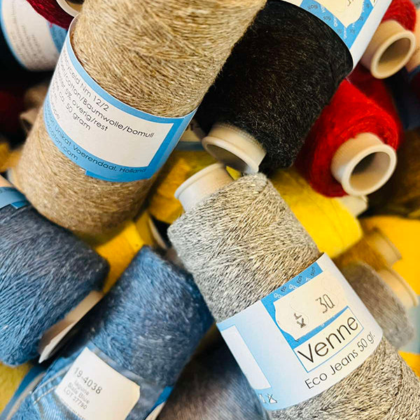 RECYCLED YARN FROM JEANS 12/2