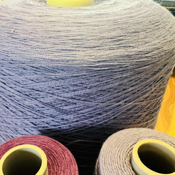 BOMULDSGARN Ne 16/2 - Nm 28/2 (100 g/1 kg - farvet)