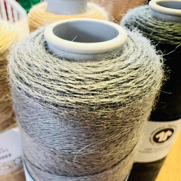 WOOL YARN 28/2