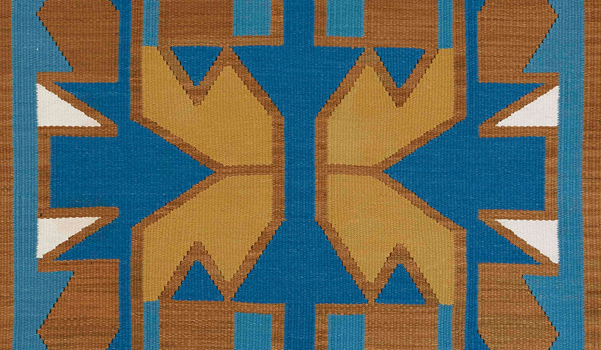 TAG MED SKYTTEN TIL BILLEDTÆPPERNES VERDEN