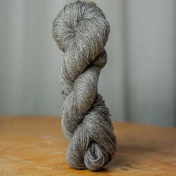 MØBELGARN 8/2 - (100 g - farvet) 100% ULD