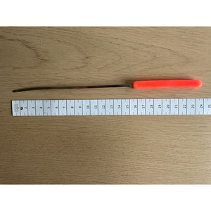 COLUMN NEEDLE WITH PLASTIC HANDLE
